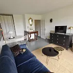 Studio On Garden Level - Sea View