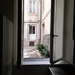 Escale Voltaire, Au Calme, Centre