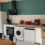 Maison Proche Village Naturiste - 7 Personnes