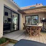 Superbe Maison Familiale A 700M De La Cote Sauvage - Fr-1-392-230