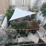 T2 Marseille 13008