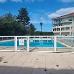 Appartement Du Golf Terrasse Piscine Tout A Pied