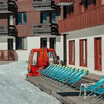 Hotel L'Eden Des Cimes - Vacances Bleues - Belle Plagne 2100