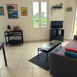 Appartement Vue Mer Avec Parking Ferme