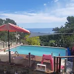 Haut De Villa Au Mont St Clair Vue Exceptionnelle Mer Et Foret Terrasses, Piscine, Petanque, Solarium Prives
