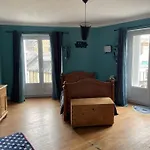 Maison De Ville Dans La Baie Du Mont Saint Michel