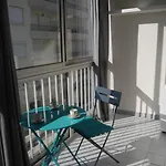 Studio A 50 M De La Plage Avec Parking
