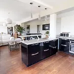 Maison Tia