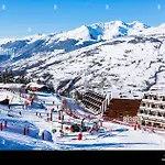 Residence Les Charmettes - Agreable Studio Pour 2 Personnes, Idealement Situe, Pres Des Pistes Et Du Centre Commercial Mae-4304