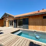 Villa Genets - 3 Suites Parentales Avec Terrasse Et Piscine - Proche Plage