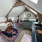 L'Aumonerie De Rotheneuf
