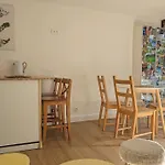 Agreable Studio Dans Residence Calme Sous Les Pins