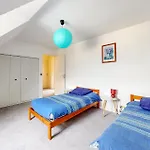 Lovely Home In Saint-Malo