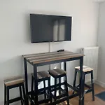 Studio La Voie Verte Wi-Fi, Tele