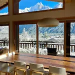 Marmotte Mountain Eco Lodge