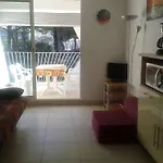 Studio Calme Avec Loggia, A 600M De La Plage Et Proche Commerces - Fr-1-328-93