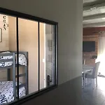 Maison 3 Ch Avec Acces Piscine Chauffee Couverte