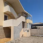 Appartement T2 Renove, Climatise, Proche Plage Avec Parking A Port-La-Nouvelle - Fr-1-797-59