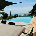 L'Equinoxe Vue Sur La Mer