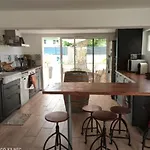 Maison Climatisee 8 Couchages Avec Piscine A Mimizan Plage Notee Superhote