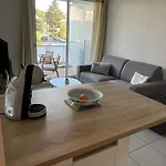 Appartement Lumineux Climatise Avec Terrasse