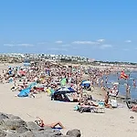 Cap D'Agde, Appartement Bord De Mer, 50 M Plage De La Roquille, Climatise Et Wifi,
