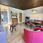 Appartement Cosy 2 Pieces Avec Balcon, Proche Centre Et Telecabine, Piscine Et Tennis En Ete - Fr-1-597-20