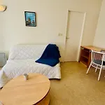 Charming T2 Apartment With Terrace And Shared Pool