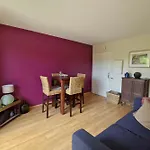 Lovely T3 Apartment With Terrace