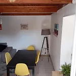 Appartement Dans Villa A Marignane