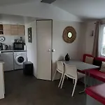 Mobil Home 2 Chambres Avec Terrasse
