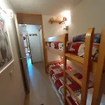 Appartement 5 Personnes A 50M Des Pistes Avec Balcon, Parking Et Option Wi-Fi - Fr-1-514-24