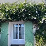 Maison-Ville, Plages, Commerces, Parc A Pied, Wifi, Stationnement Gratuit A Vaux