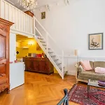 Charming Duplex With Ac -1Br-2P- Marseille