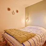 Appartement Cosy, Residence Du Golf, Piscine Chauffee