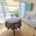 Appartement T2 Avec Piscine, Terrasse Et Parking Prive A Marseillan - Fr-1-326-827