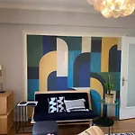 Hypercentral Flat For 6 In Lorient