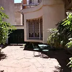 Apt Spacieux Avec Jardin Et Parking