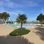Mobile Home Excellente Situation, Proche Plage Et Centre-Ville, Ideal Pour 4 Personnes - Fr-1-709-56