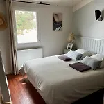 Maison 3 Chambres, Terrasse Et Piscine