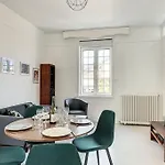 La Casa Republique Deauville Yourhosthelper