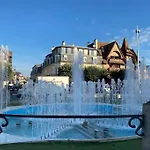 La Casa Republique Deauville Yourhosthelper