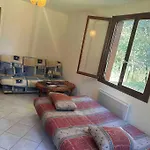 Vaste Villa Au Coeur De La Pinede