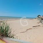 Pavillon 5 Pers. Avec Piscine, A 200M De La Plage A La Tranche-Sur-Mer - Fr-1-357-332