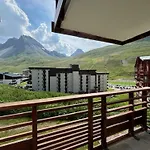 Spacieux 3 Pieces Avec Balcon, Coeur Des Commerces A Tignes - Fr-1-449-22