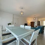 Maison Spacieuse Avec Jardin Et Balcon - 6 Pers, La Rochelle - Fr-1-246-426