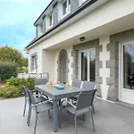 Calme, Jardin Dans Une Jolie Maison Pour 6