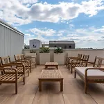 Port Marianne A Montpellier Avec Terrasse Xxl