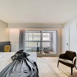 Elegant Penthouse Avec Vue Mer Double Garage