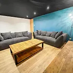 Retraite Paisible, Jardin, Plages Et Centre Anime